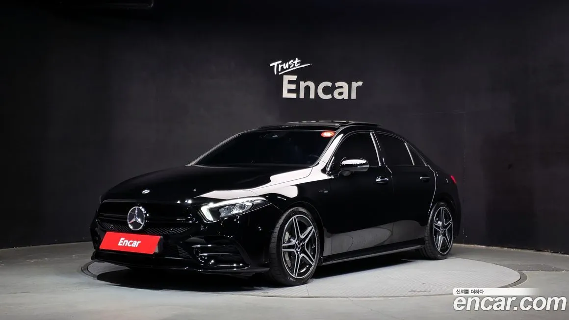 Mercedes-Benz A-Class — фото 1