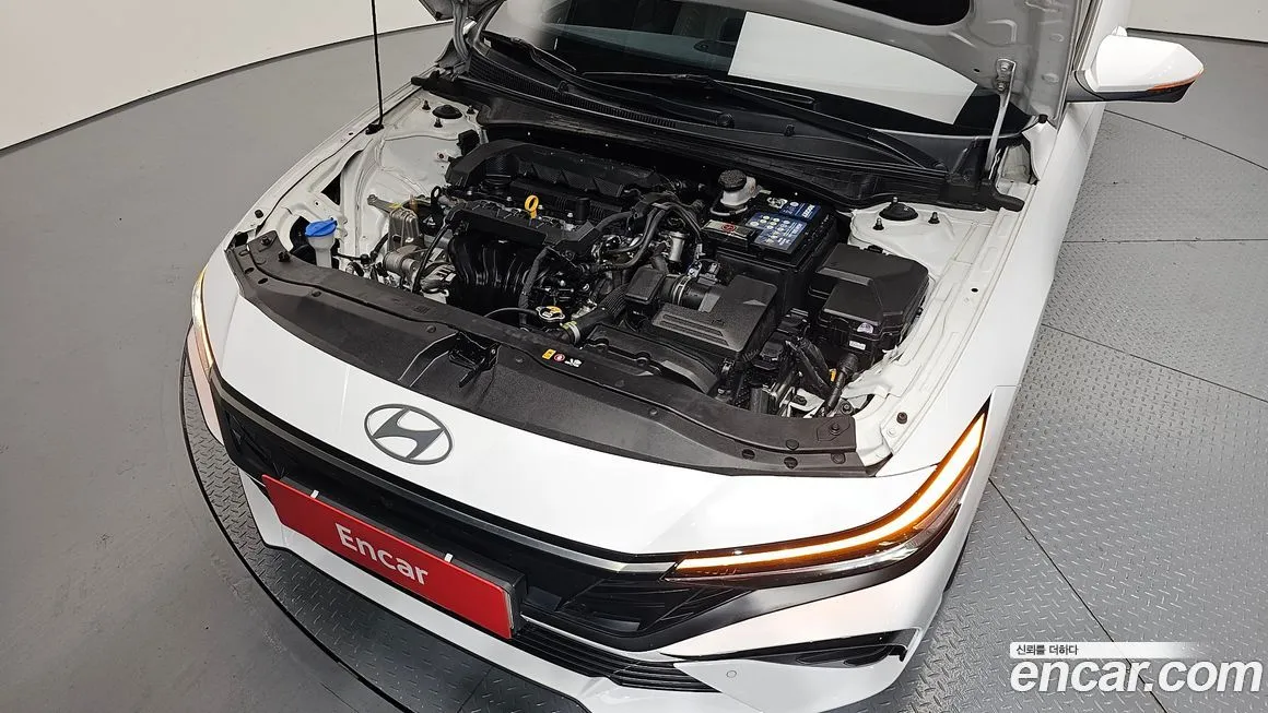 Hyundai AVANTE 2024 из KR, фото 4