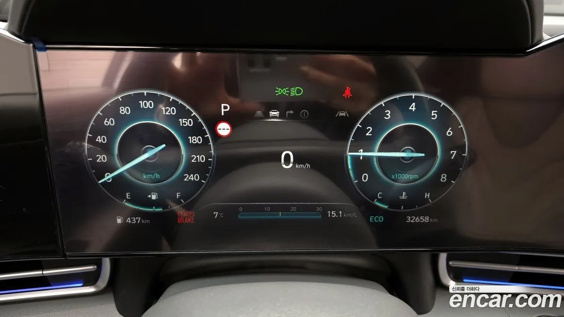 Hyundai AVANTE 2024 из KR, фото 2
