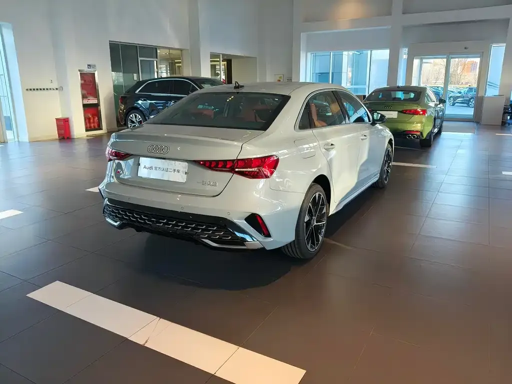 Audi A3 2024 из CN, фото 6