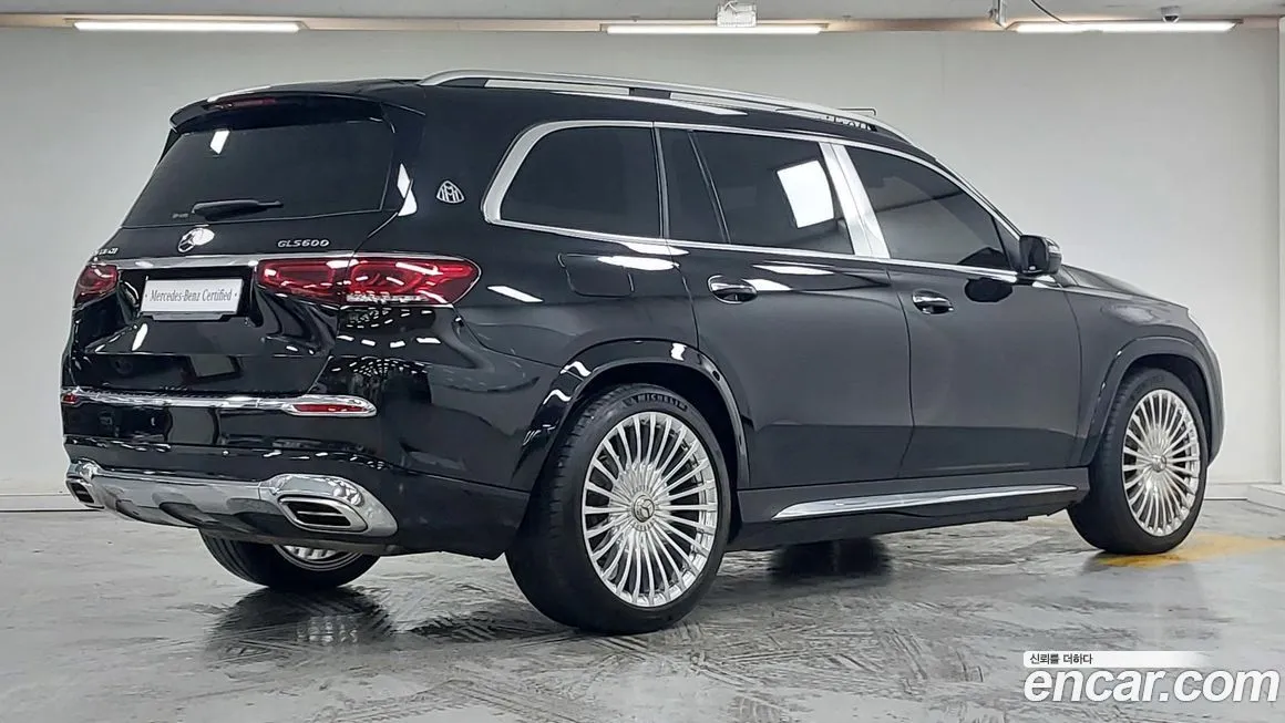 Mercedes-Benz GLS-Class — фото 7