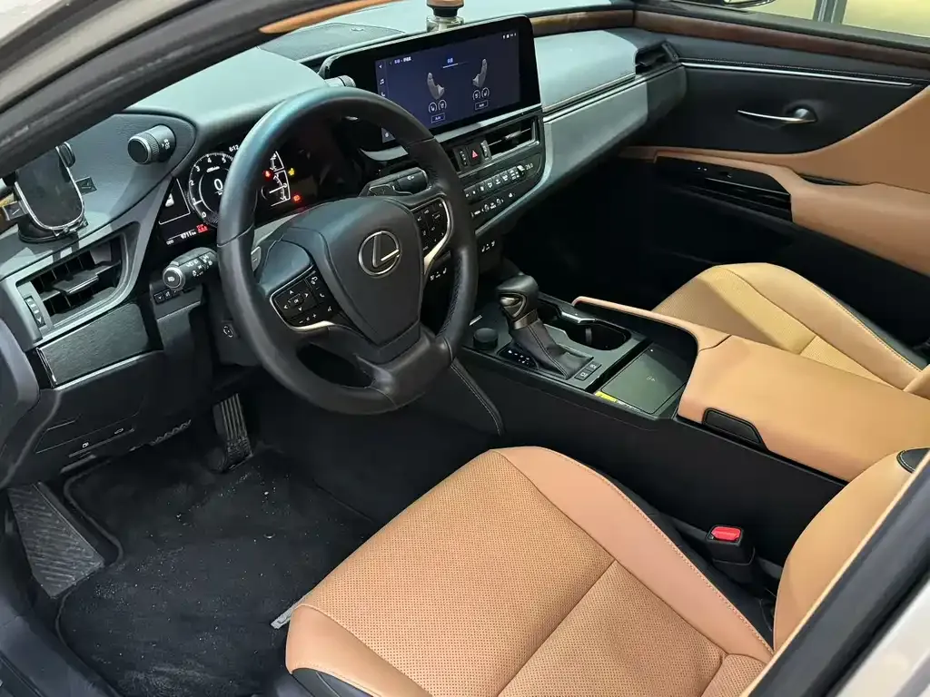 Lexus ES 2024 из CN, фото 7