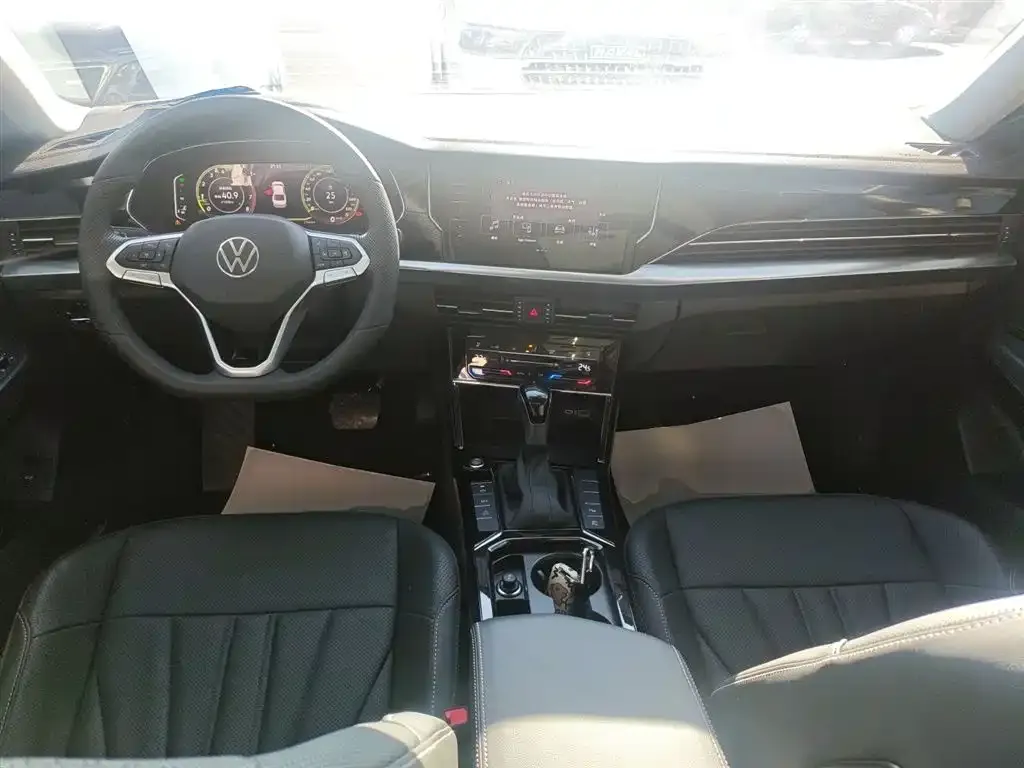 Volkswagen Passat — фото 3
