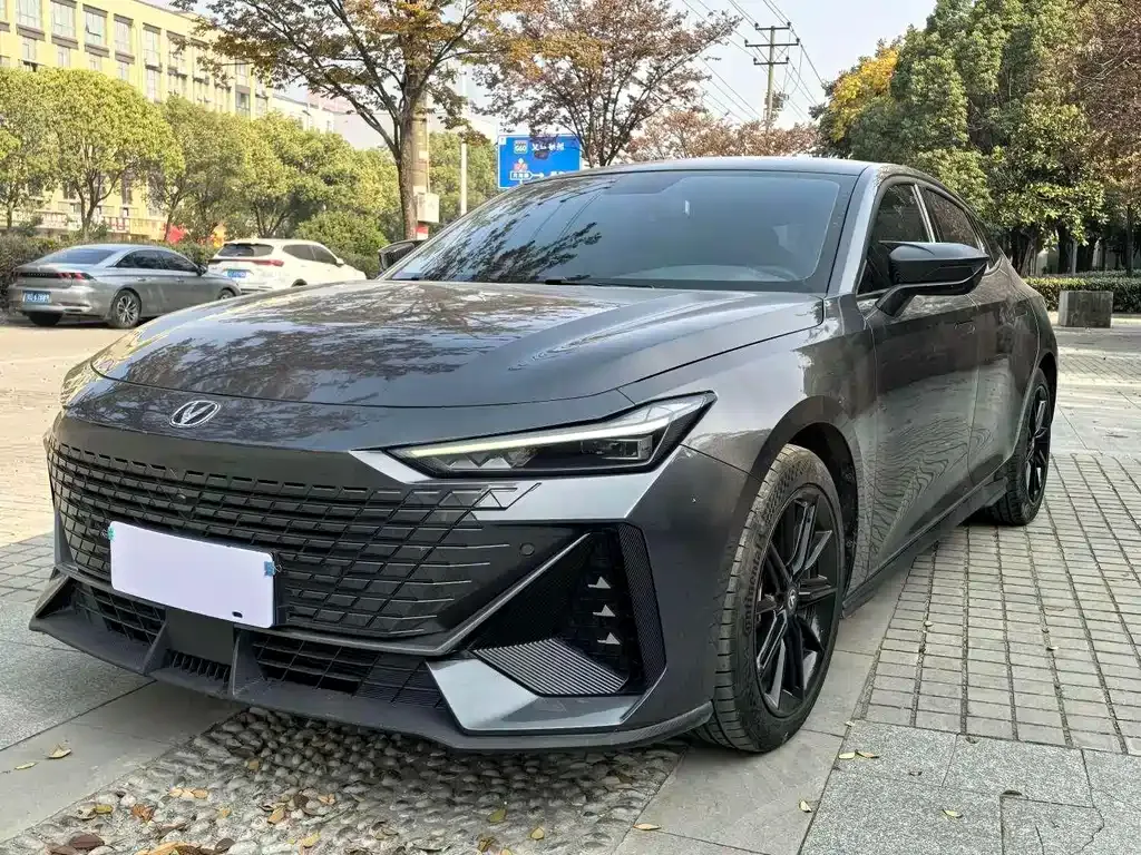 Changan UNI-V 2023 из CN, фото 1