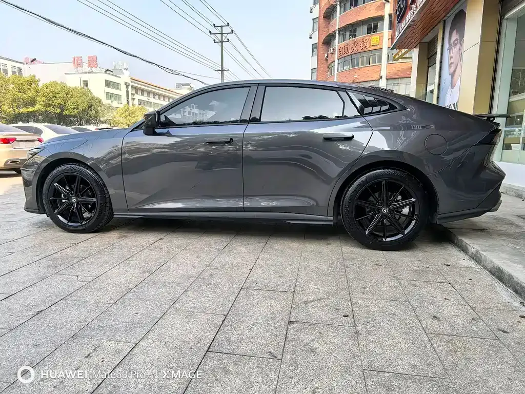 Changan UNI-V 2023 из CN, фото 8