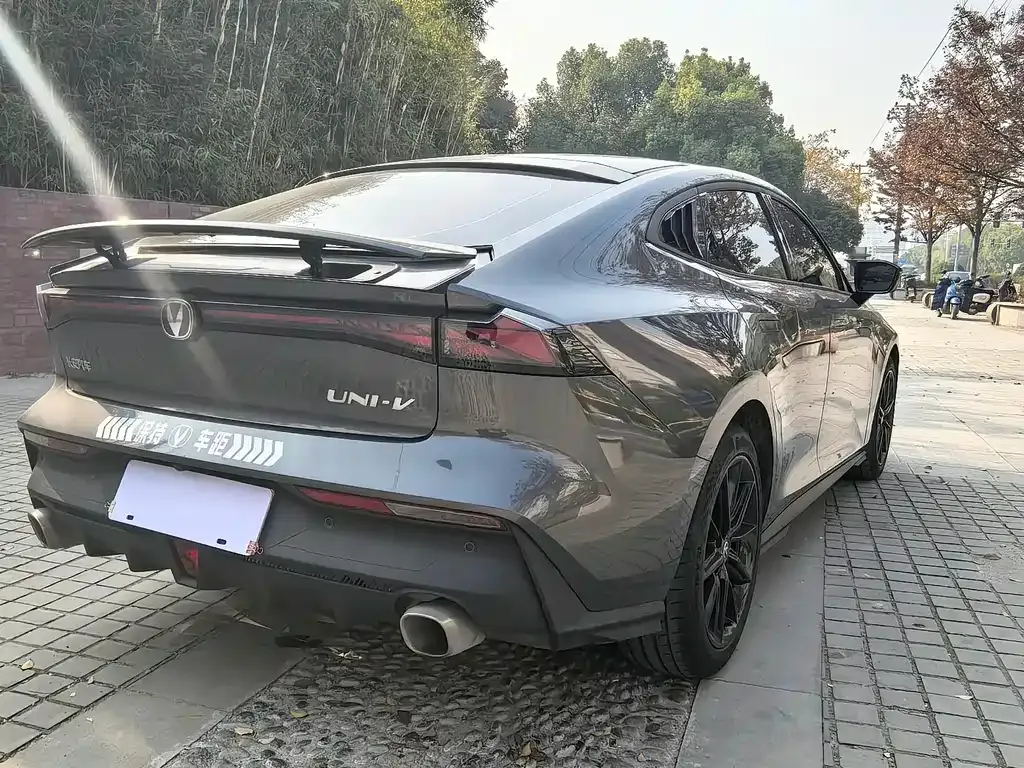 Changan UNI-V 2023 из CN, фото 7