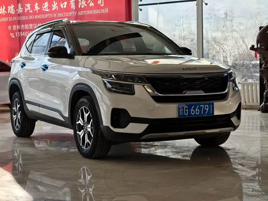 Kia KX3 2021 из CN, фото 5