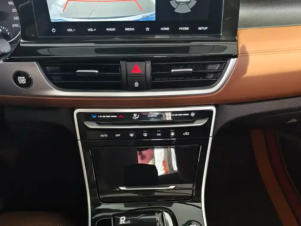 Kia KX3 2021 из CN, фото 7