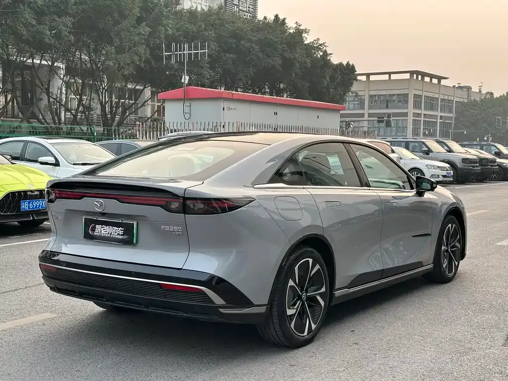 Mazda EZ-6 2024 из CN, фото 4