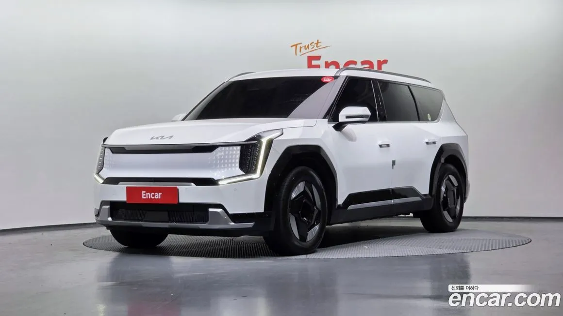 Kia EV9 2024 из KR, фото 1
