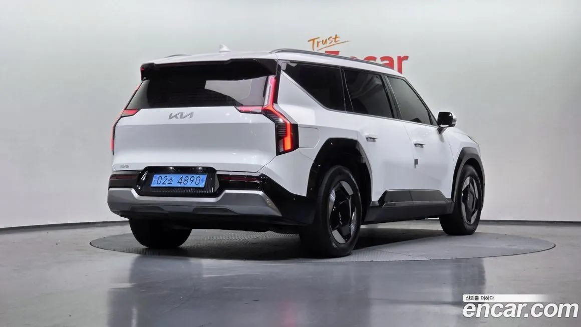 Kia EV9 2024 из KR, фото 4