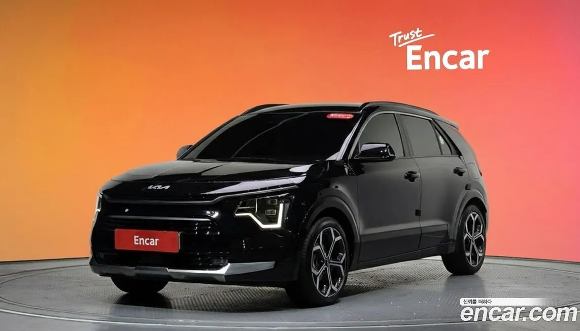 Kia Niro — фото 1