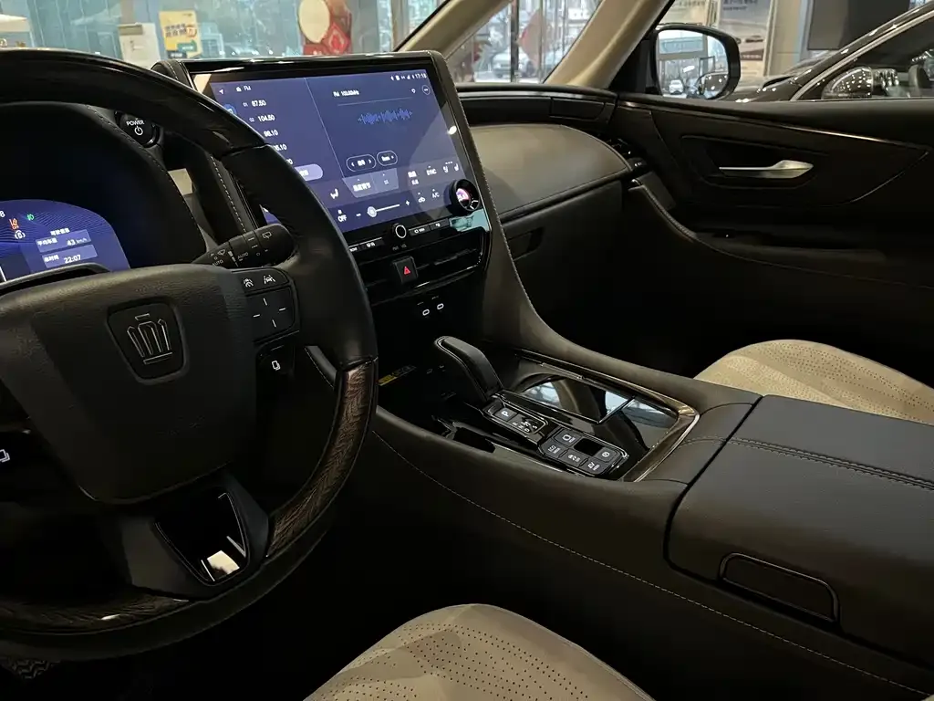 Toyota Vellfire 2024 из CN, фото 9
