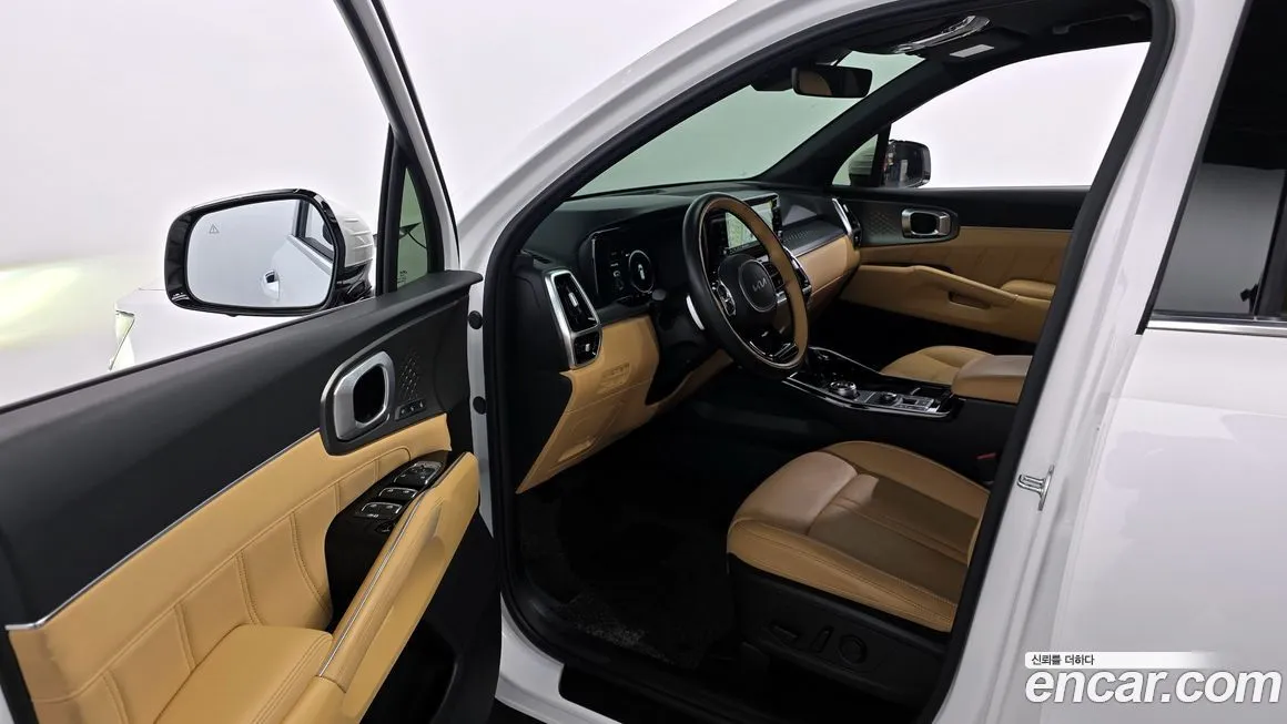 Kia Sorento — фото 4