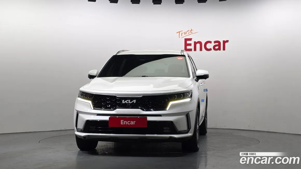 Kia Sorento — фото 5
