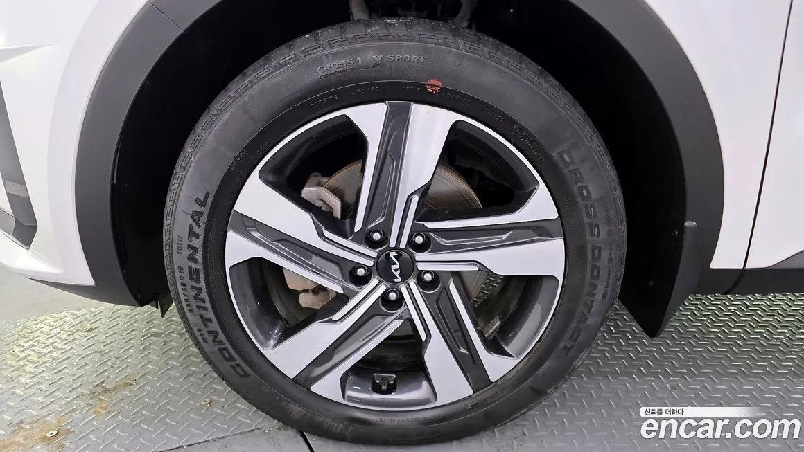 Kia Sorento — фото 10