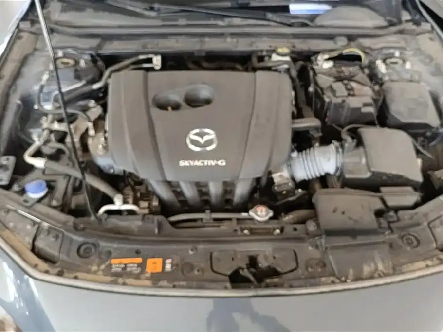 Mazda 3 Axela 2023 из CN, фото 9