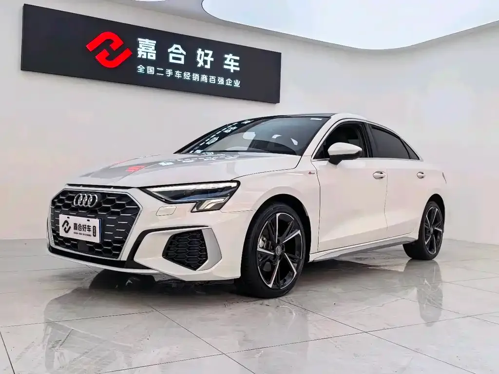 Audi A3 2022 из CN, фото 1