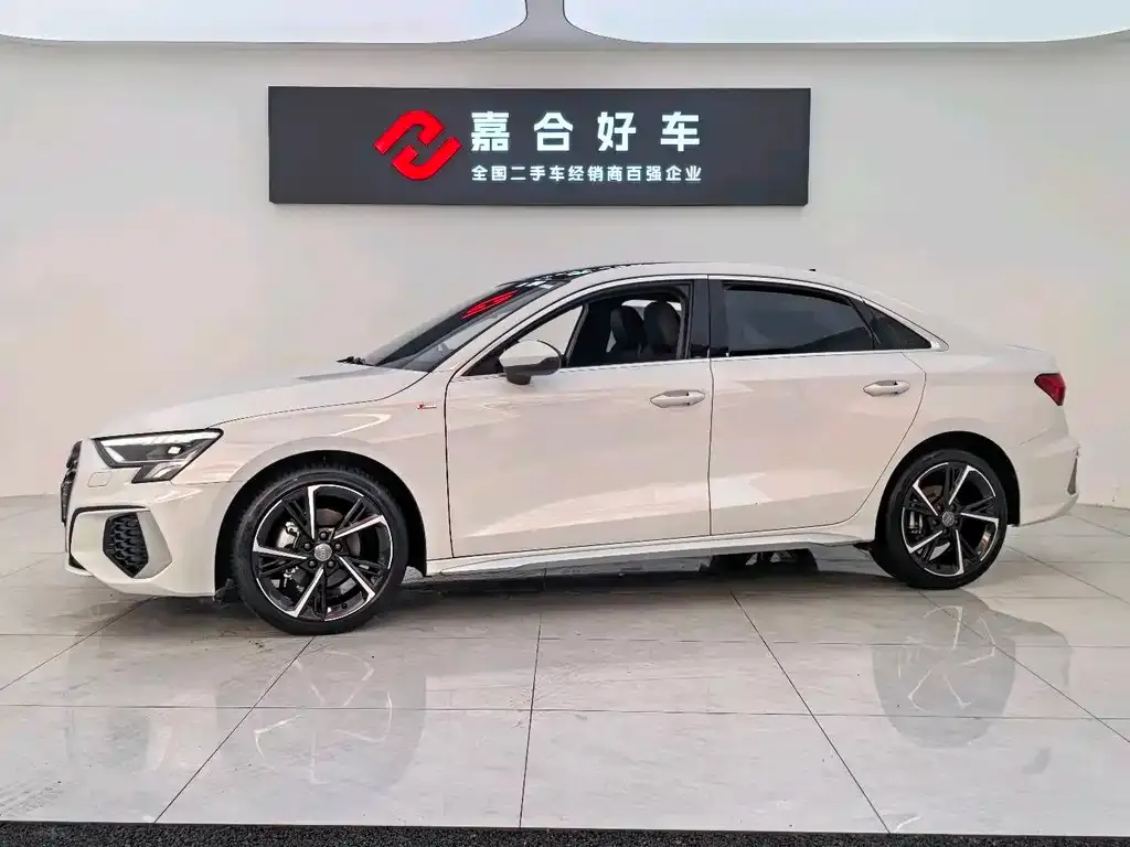 Audi A3 2022 из CN, фото 8