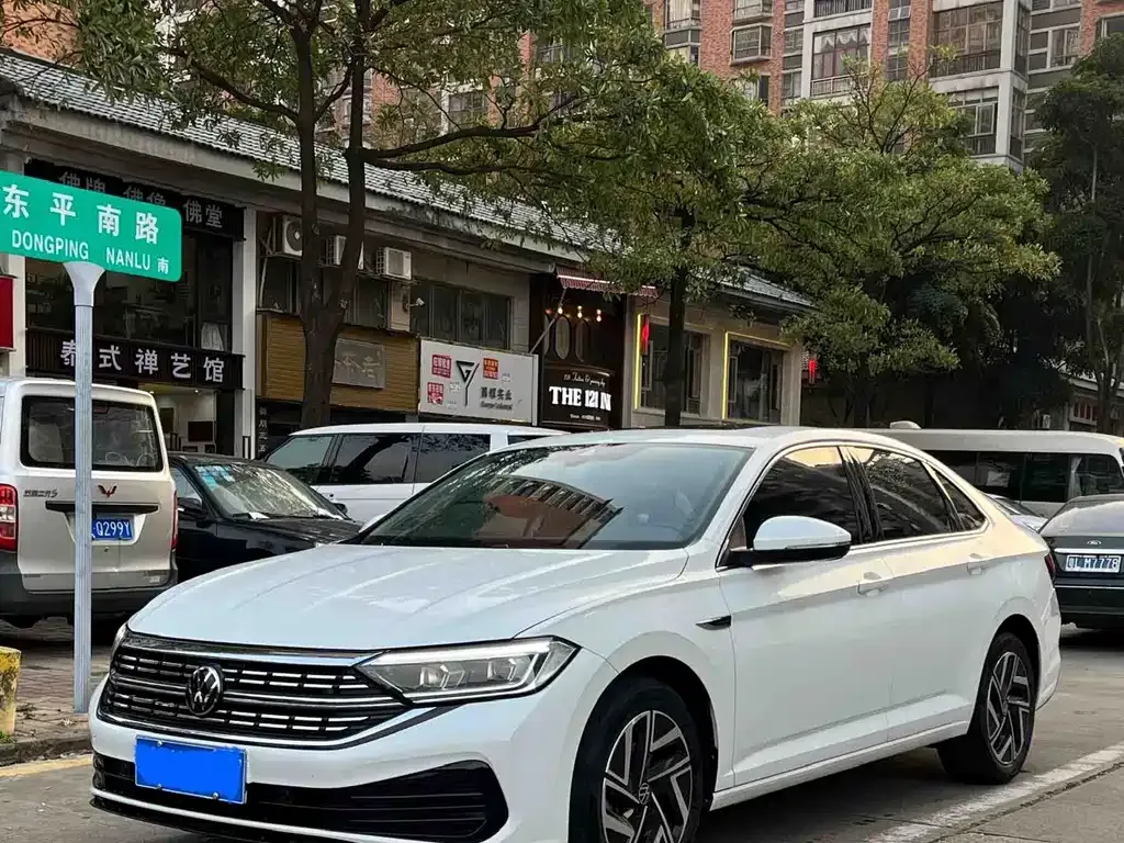 Volkswagen Sagitar 2024 из CN, фото 1