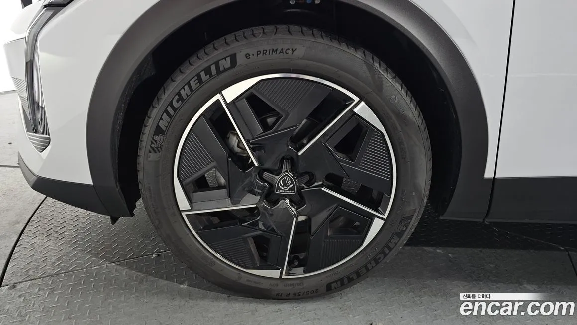 Peugeot 408 2024 из KR, фото 3