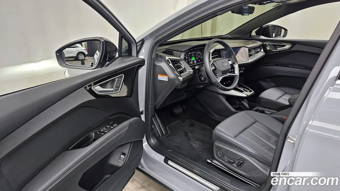 Audi Q4 e-tron 2025 из KR, фото 10