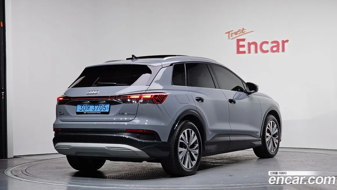 Audi Q4 e-tron 2025 из KR, фото 4
