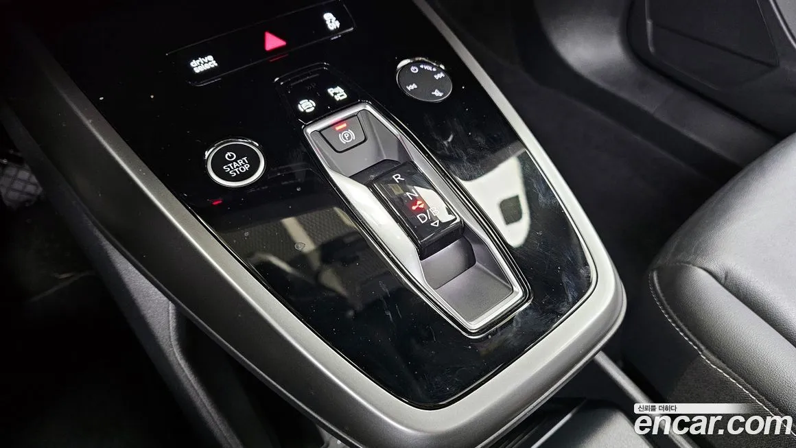 Audi Q4 e-tron 2025 из KR, фото 9