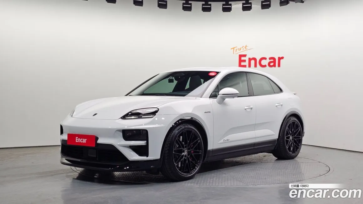 Porsche Macan 2025 из KR, фото 1