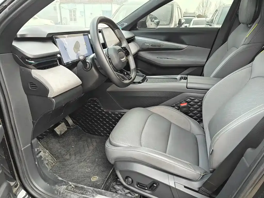 Lynk & Co 08 EM-P 2024 из CN, фото 3