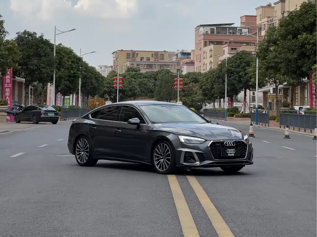 Audi A5 (Import) 2021 из CN, фото 2