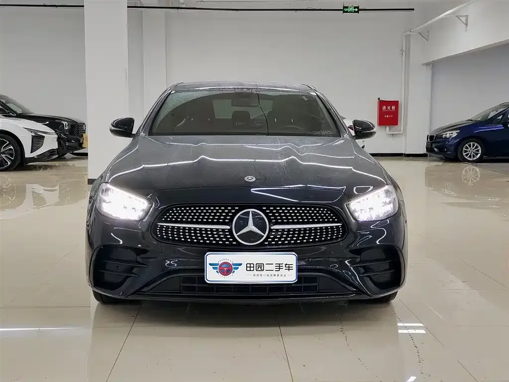 Mercedes-Benz E-Class (Import) — фото 2