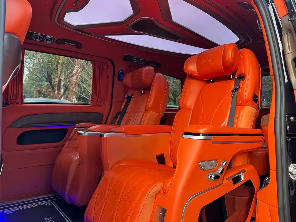 Mercedes-Benz Vito 2023 из CN, фото 7