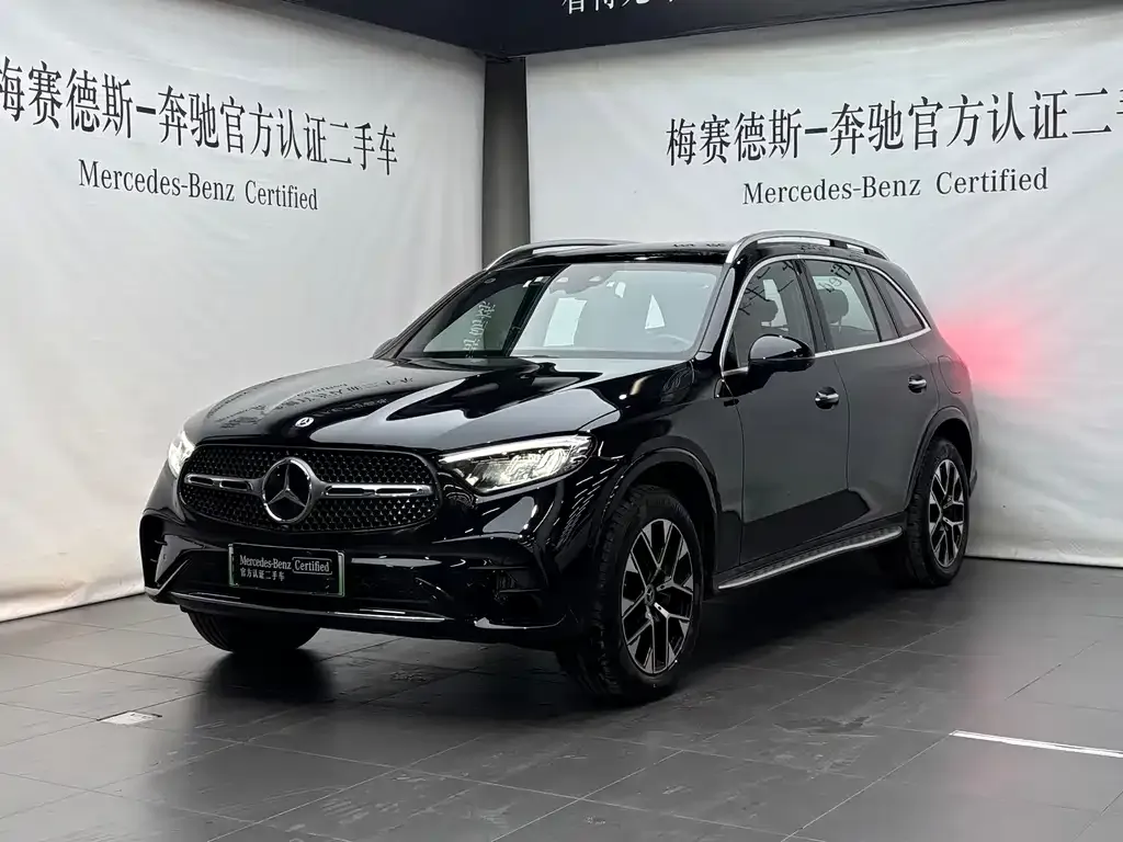 Mercedes-Benz GLC PHEV — фото 1