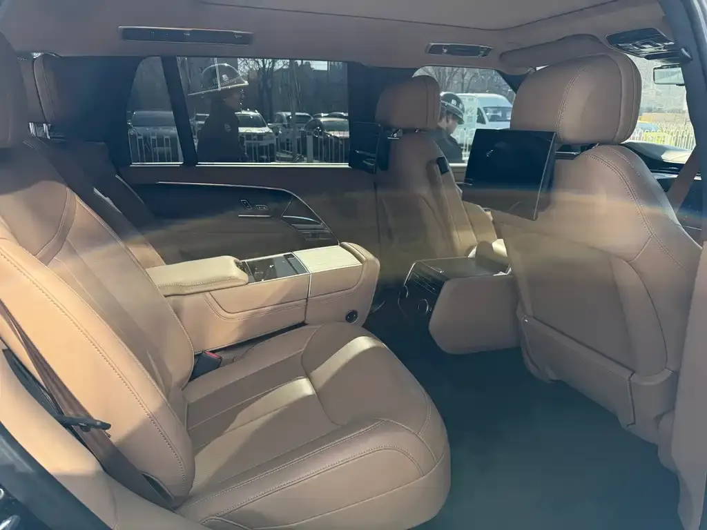 Land Rover Range Rover 2024 из CN, фото 4
