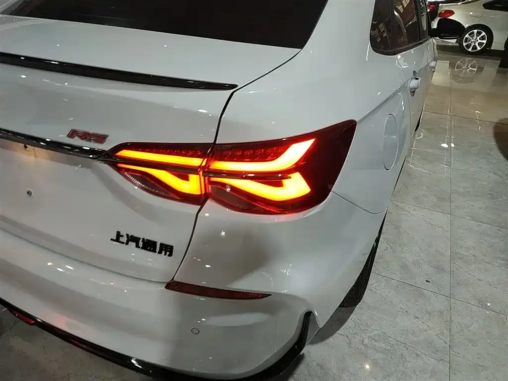 Chevrolet Monza 2022 из CN, фото 10