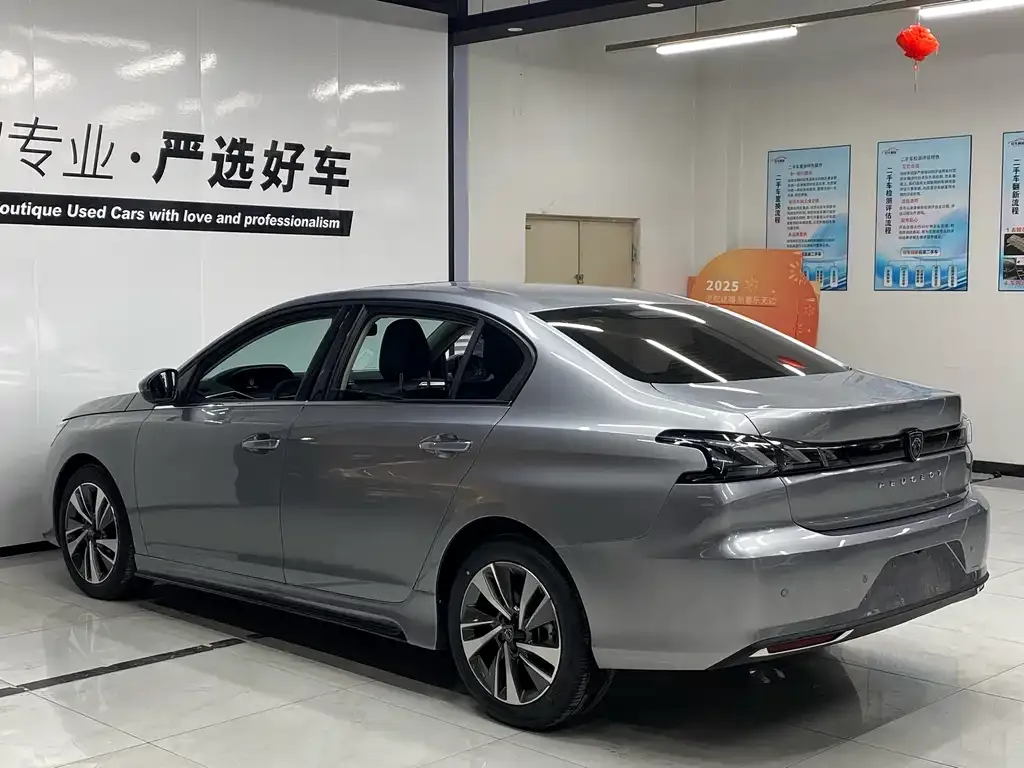 Peugeot 408 2024 из CN, фото 3