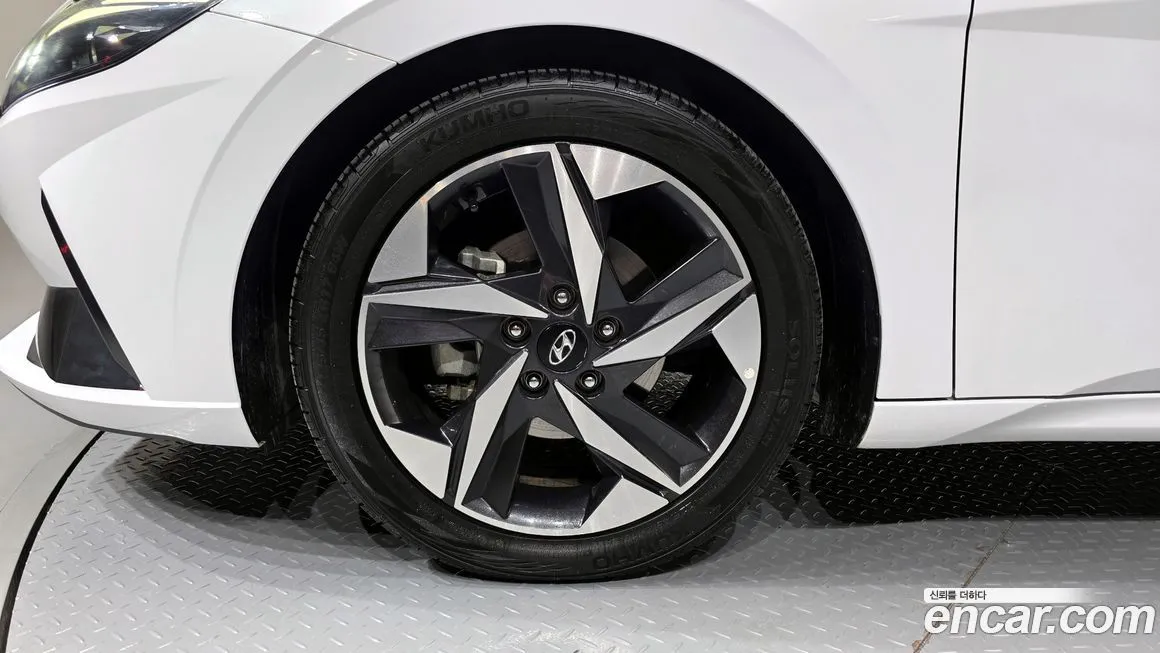 Hyundai AVANTE 2021 из KR, фото 5