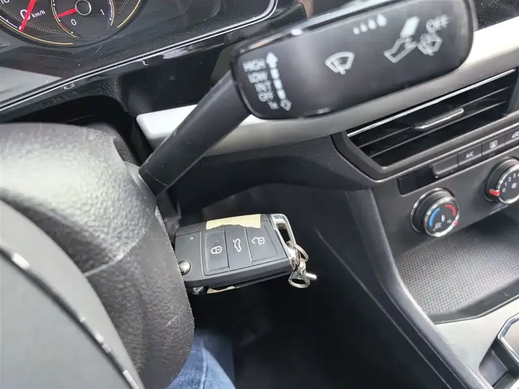 Volkswagen Lavida 2021 из CN, фото 3