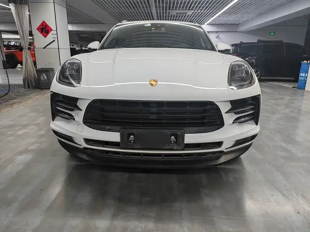 Porsche Macan — фото 9