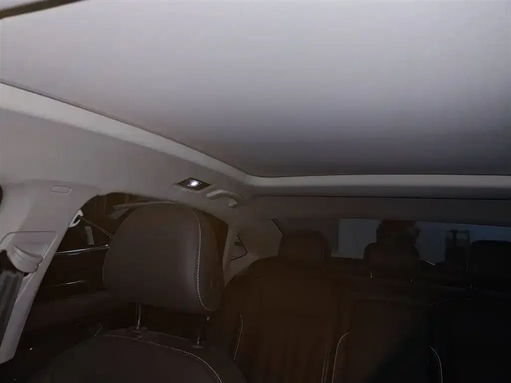 Volkswagen Passat — фото 2