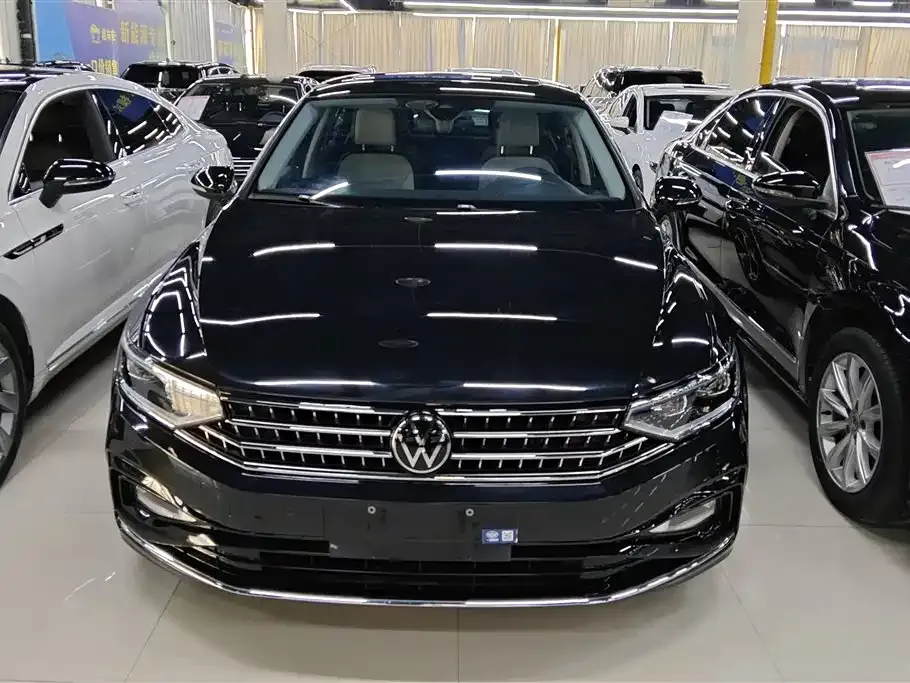 Volkswagen Magotan 2023 из CN, фото 9