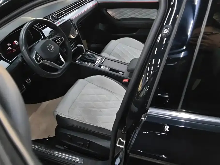 Volkswagen Magotan 2023 из CN, фото 8