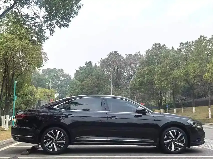 Volkswagen Passat 2022 из CN, фото 8