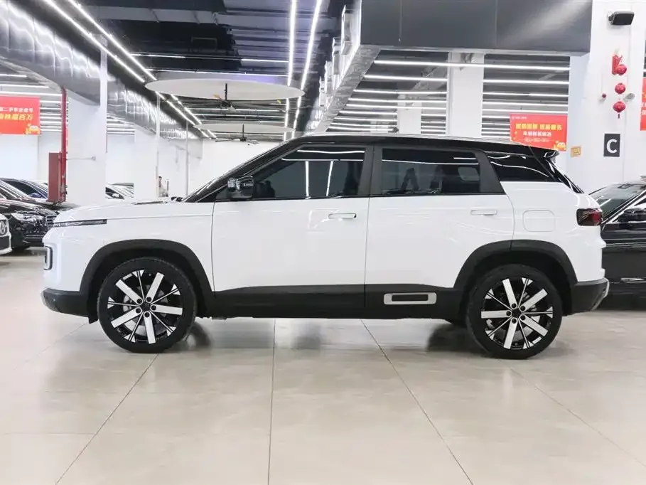 Geely Icon — фото 6