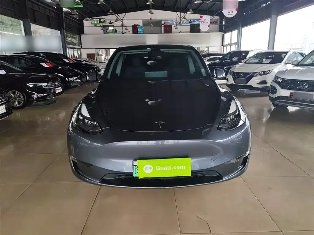 Tesla Model Y — фото 4