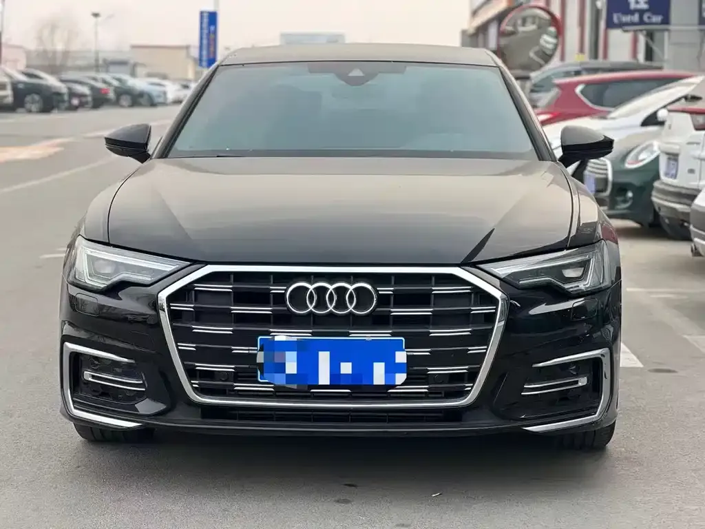 Audi A6L — фото 2