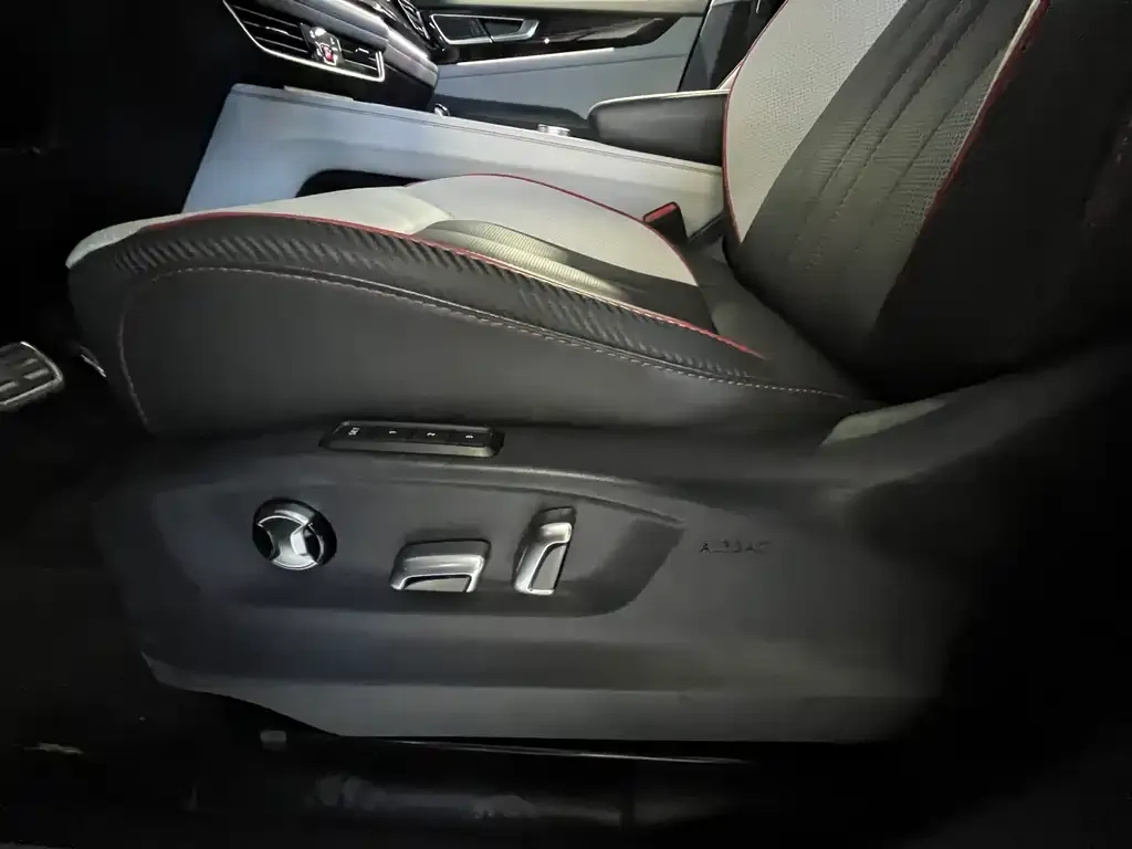 Volkswagen Teramont 2023 из CN, фото 2