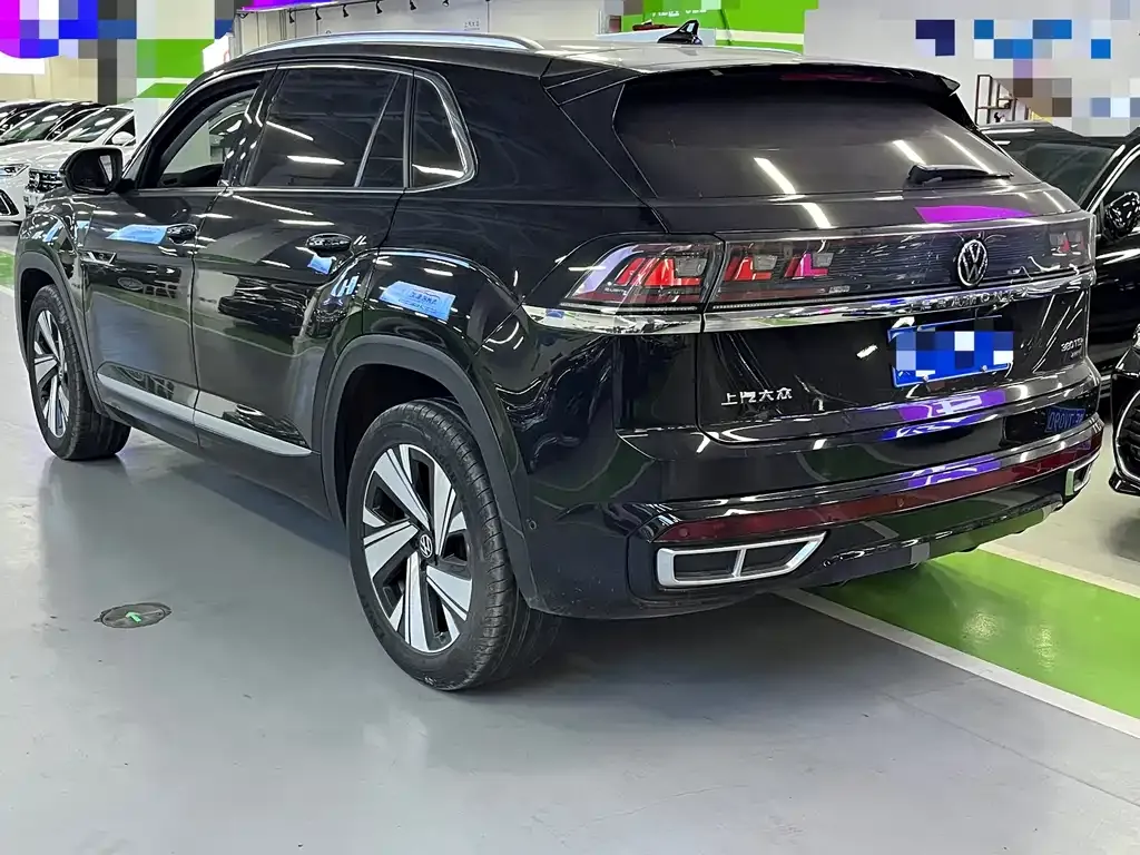 Volkswagen Teramont 2023 из CN, фото 8