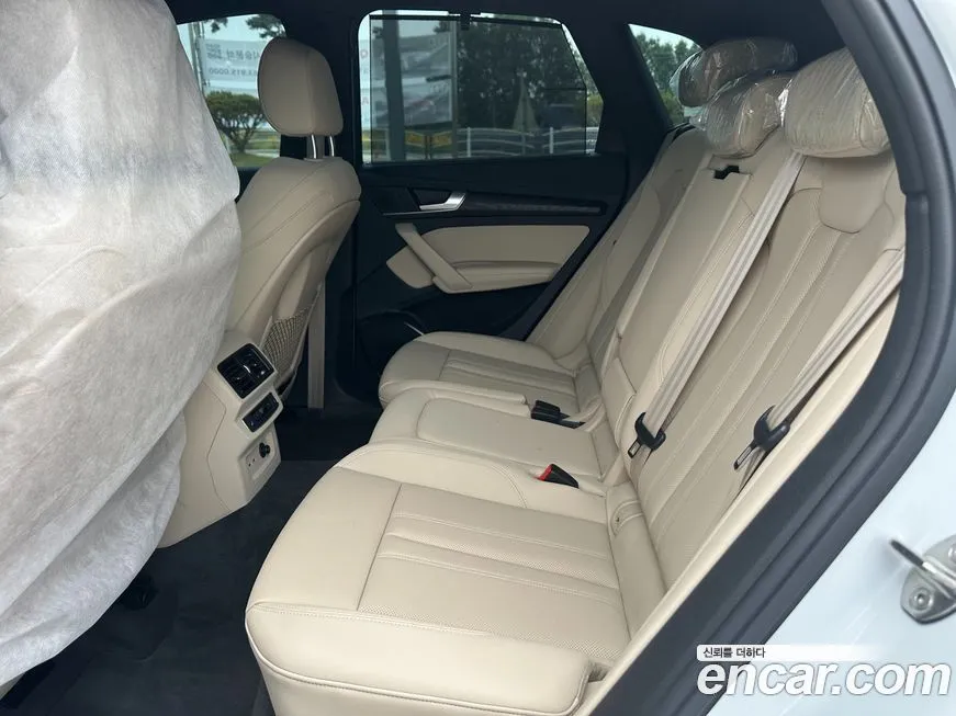 Audi Q5 2023 из KR, фото 6